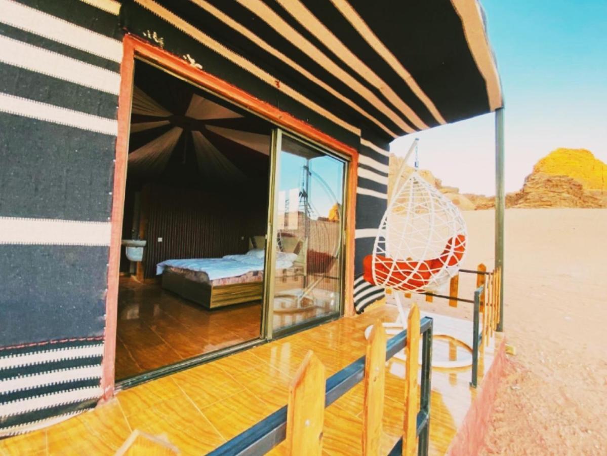 Royal Luxury Camp Hotel Wadi Rum Exterior photo
